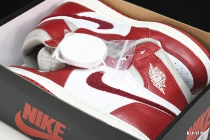 1 Chenille DJ4891-061 Newstalgia Jordan High OG 0709
